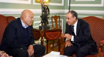 دعم المشروعات الصحية.. وزير الخارجية يثمن دور الدكتور مجدي يعقوب في إفريقيا